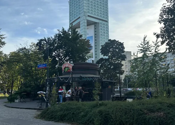 Centrum Bagno3 Parking Varsó