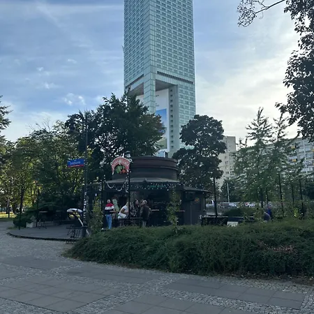 Centrum Bagno3 Parking 华沙